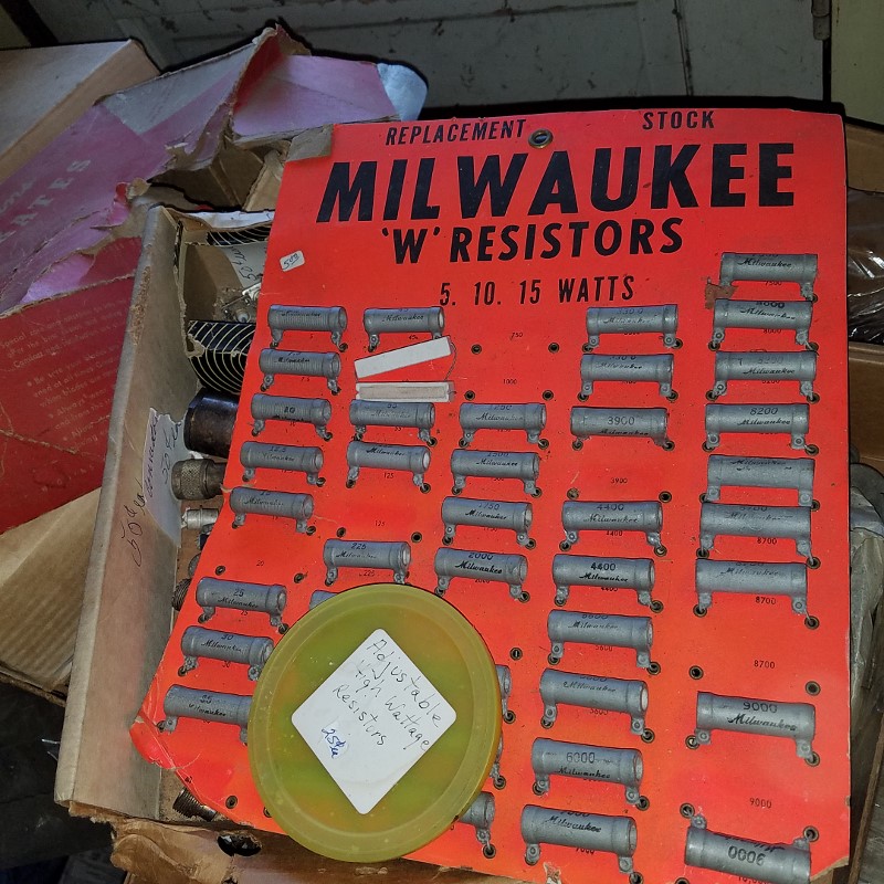 Auction Photo