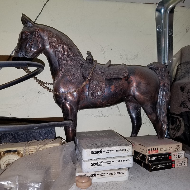 Auction Photo