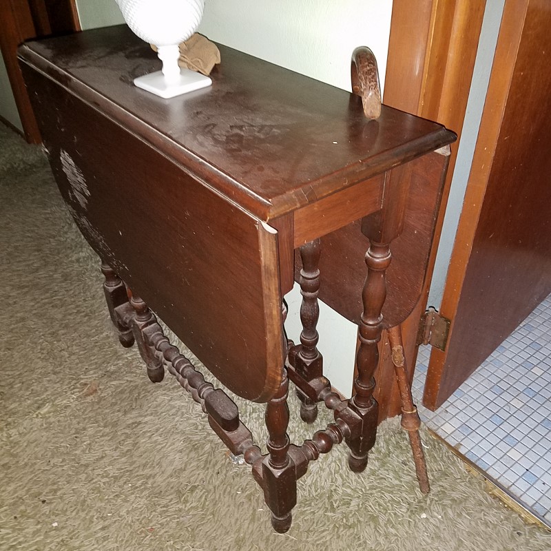 Auction Photo