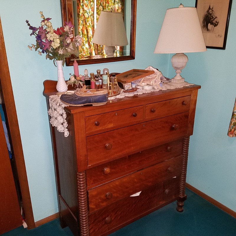 Auction Photo