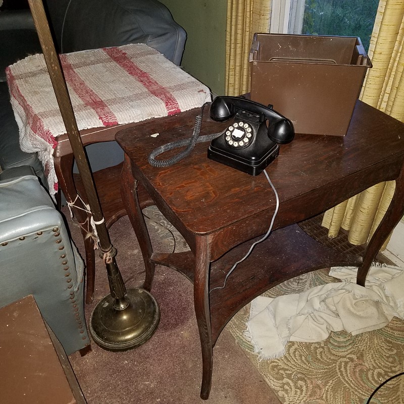Auction Photo