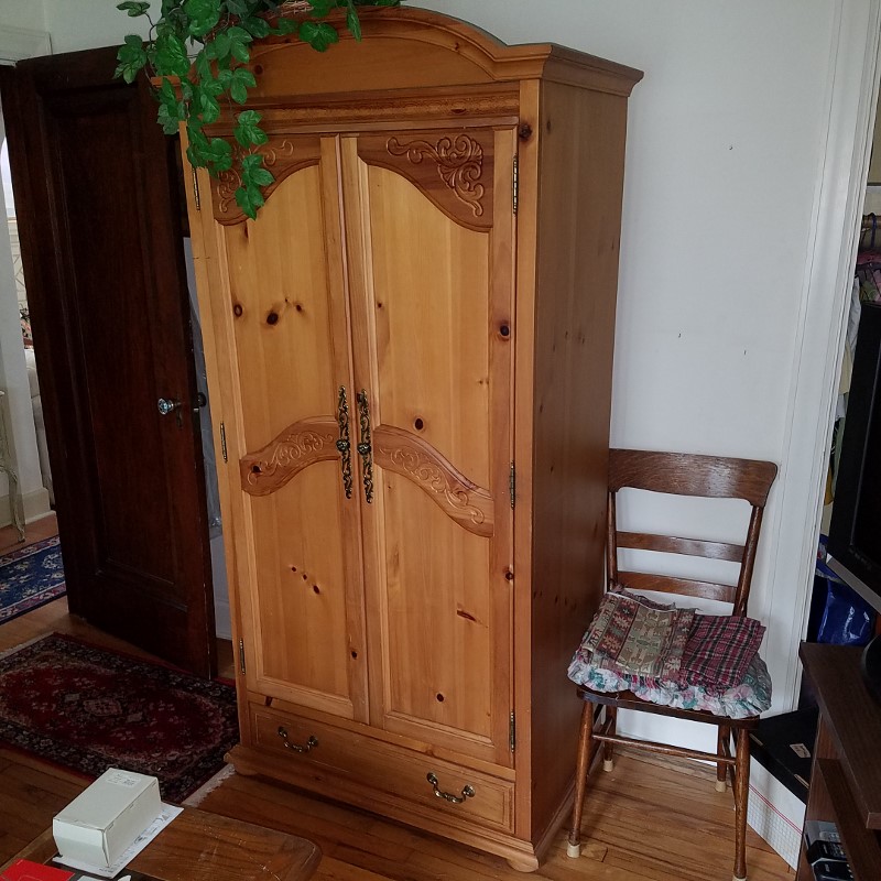 Auction Photo