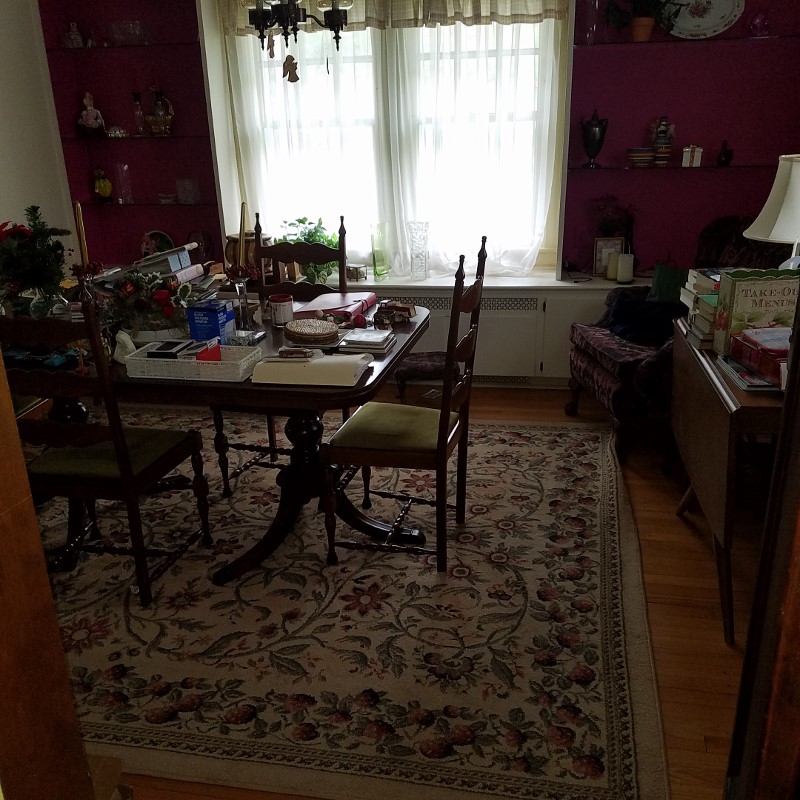 Auction Photo