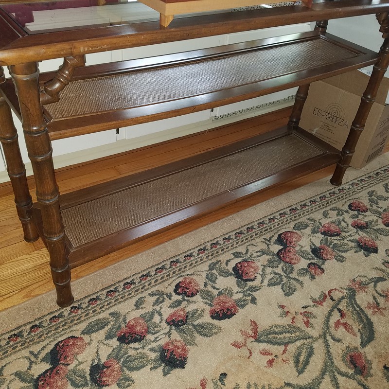 Auction Photo