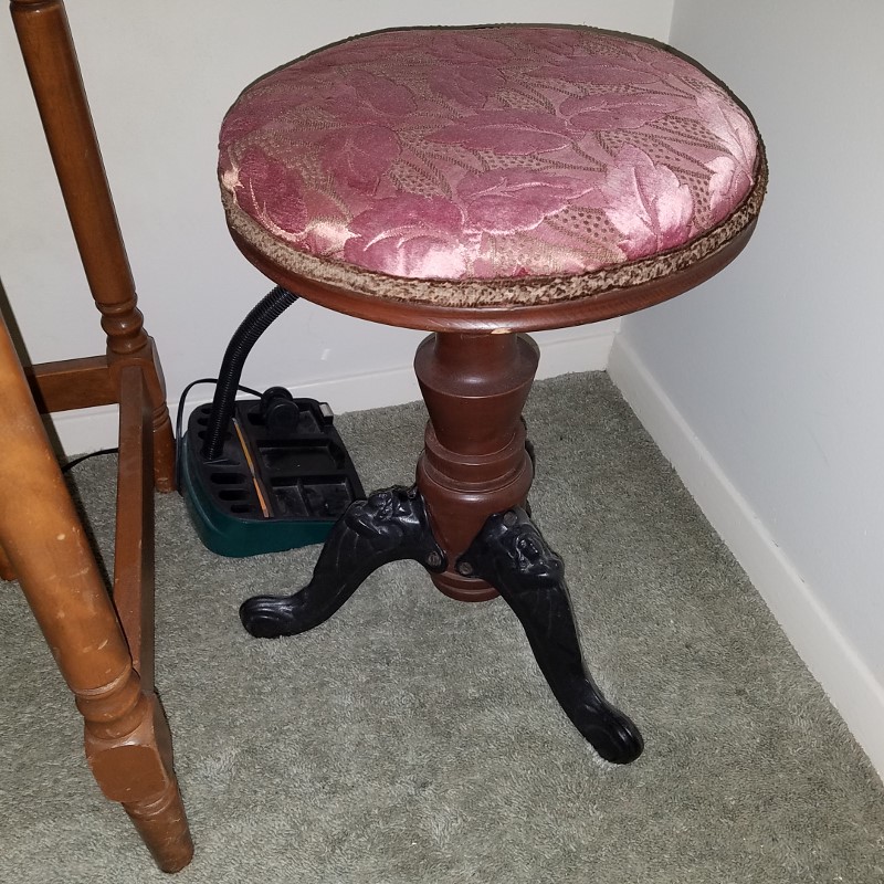Auction Photo