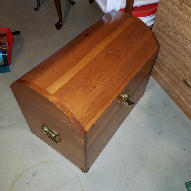 Auction Photo