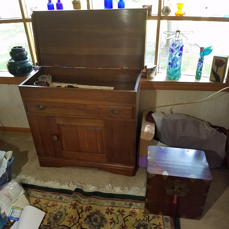 Auction Photo