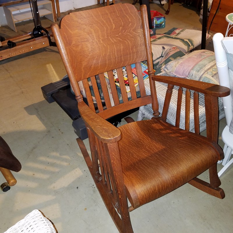 Auction Photo