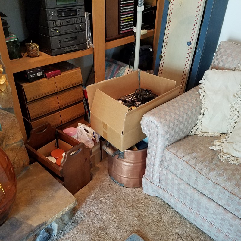 Auction Photo