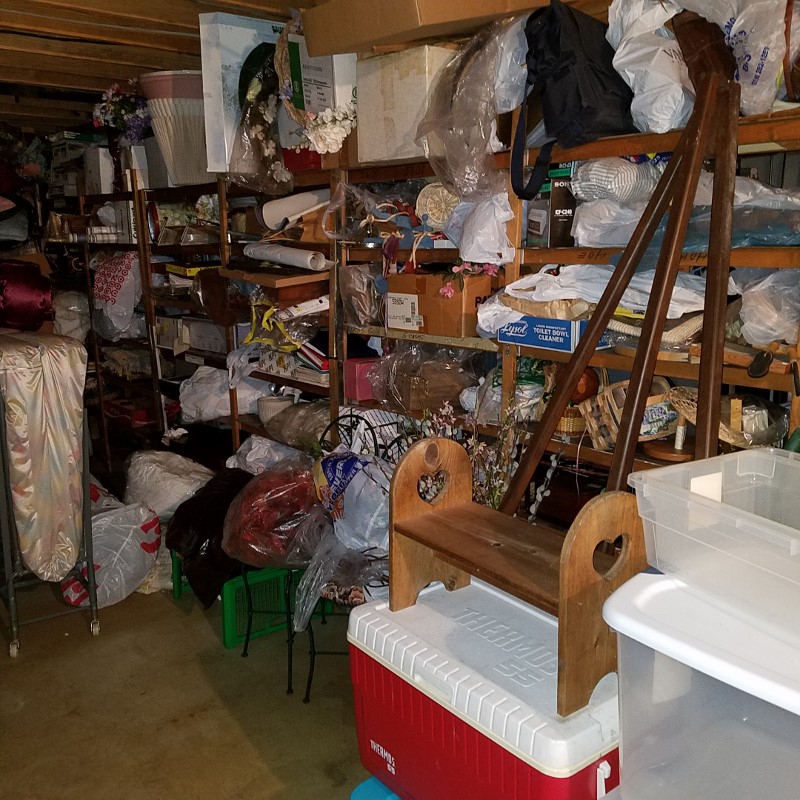 Auction Photo
