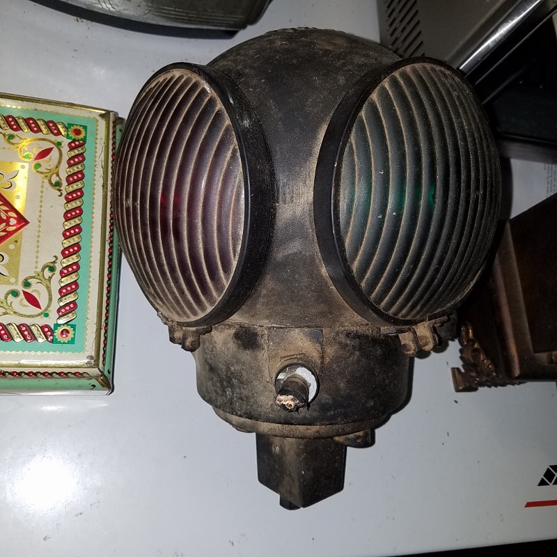 Auction Photo