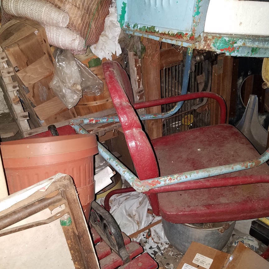 Auction Photo