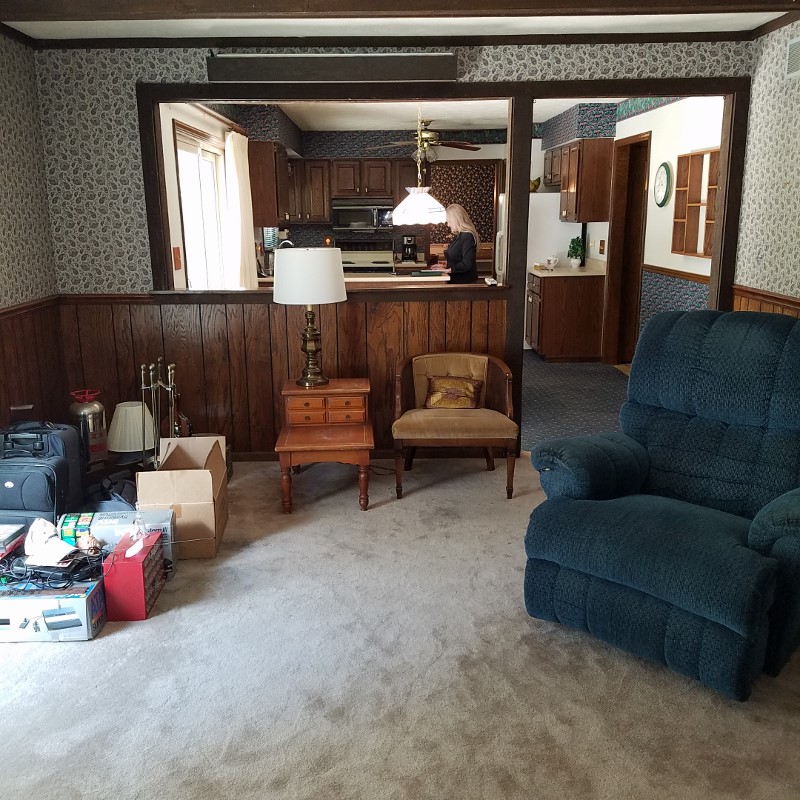 Auction Photo