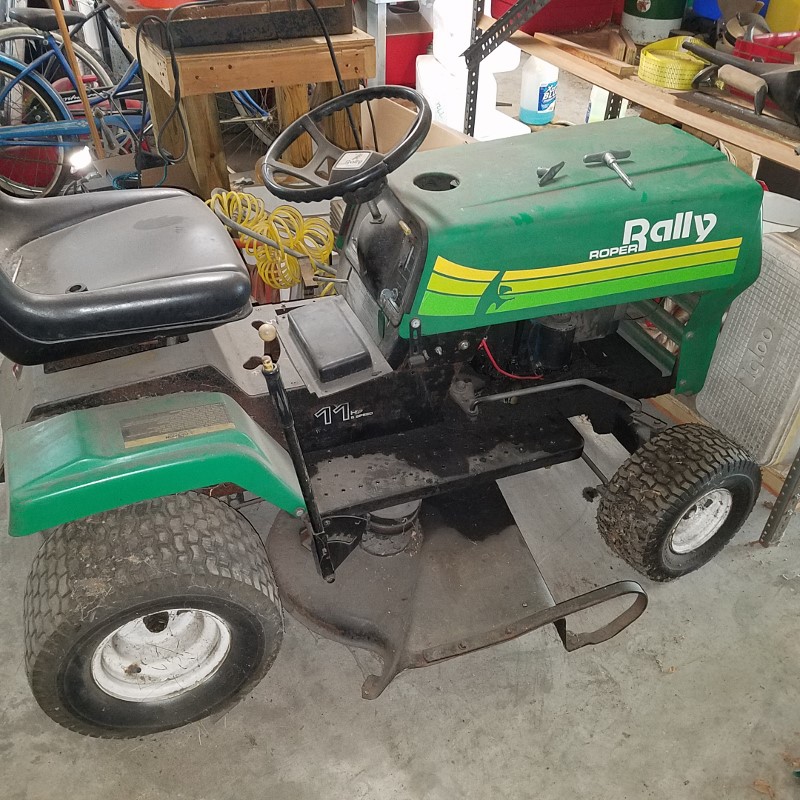 Auction Photo