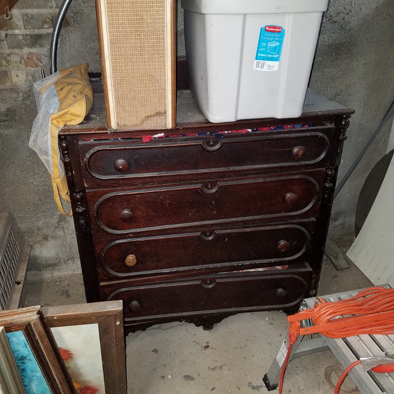 Auction Photo