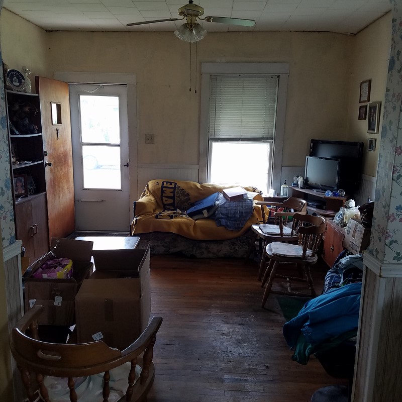 Auction Photo