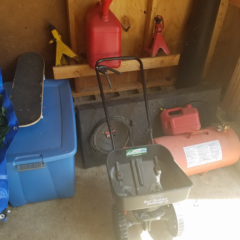 Auction Photo