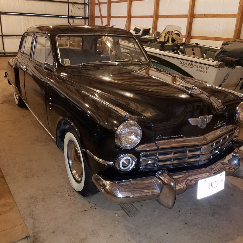 Auction Photo