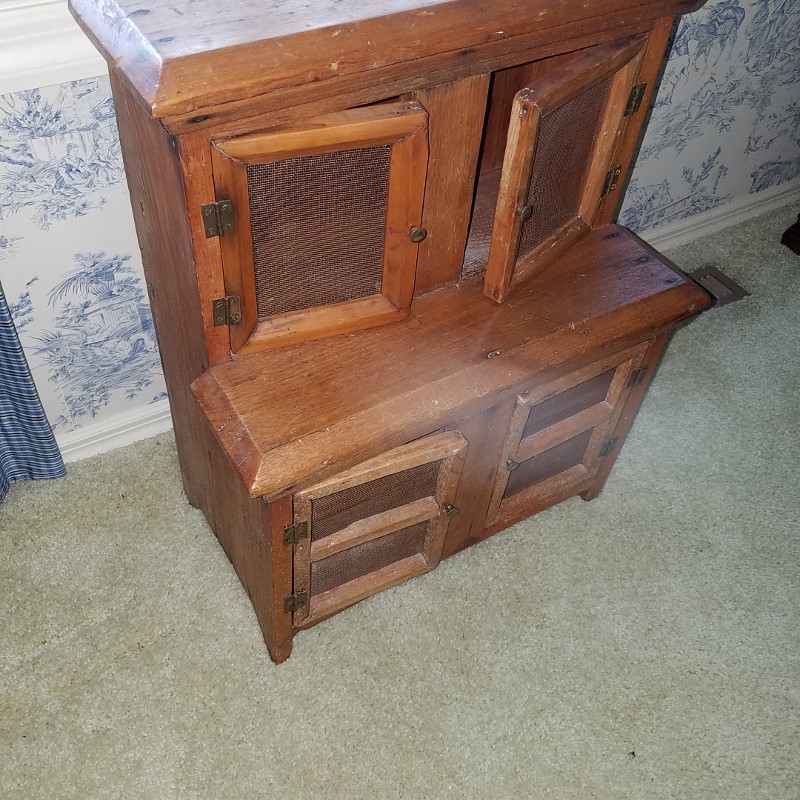 Auction Photo