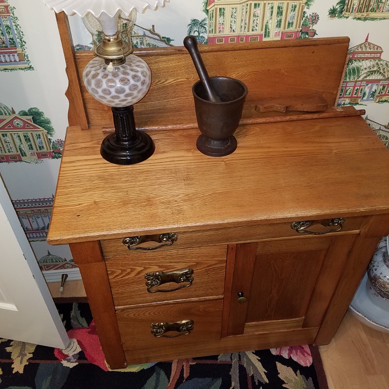 Auction Photo
