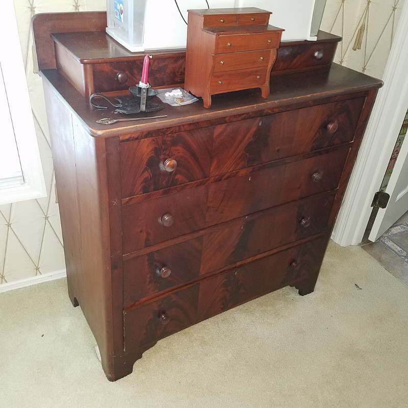 Auction Photo