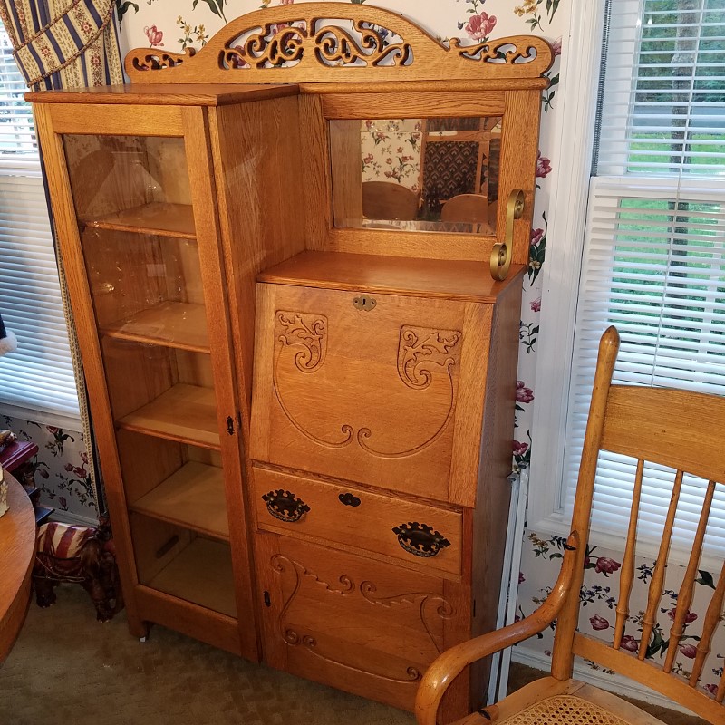 Auction Photo