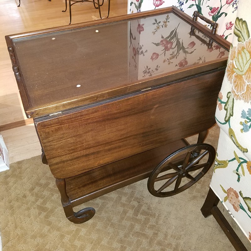 Auction Photo
