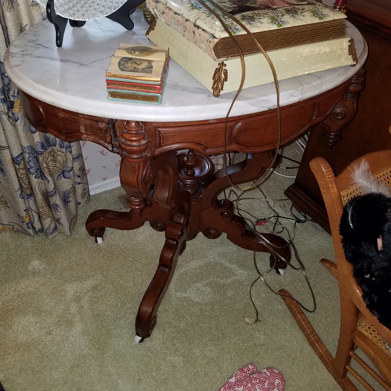 Auction Photo