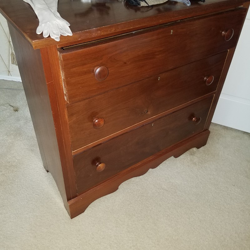 Auction Photo