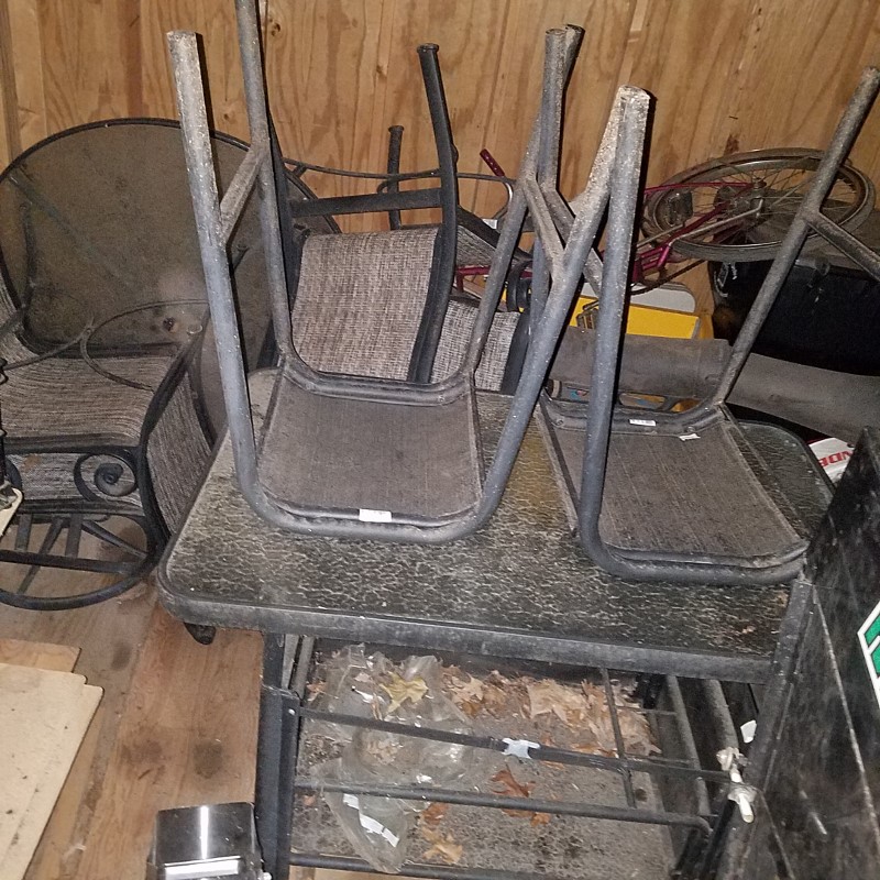 Auction Photo