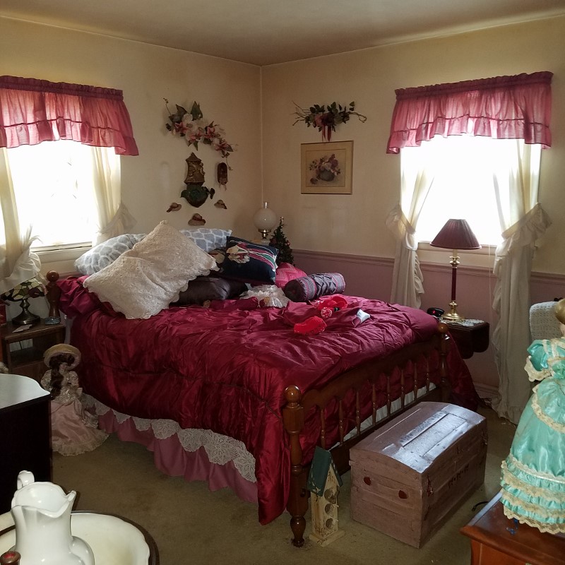Auction Photo