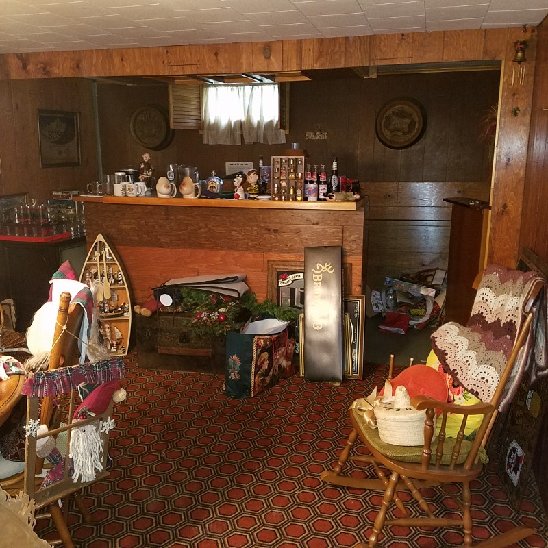 Auction Photo