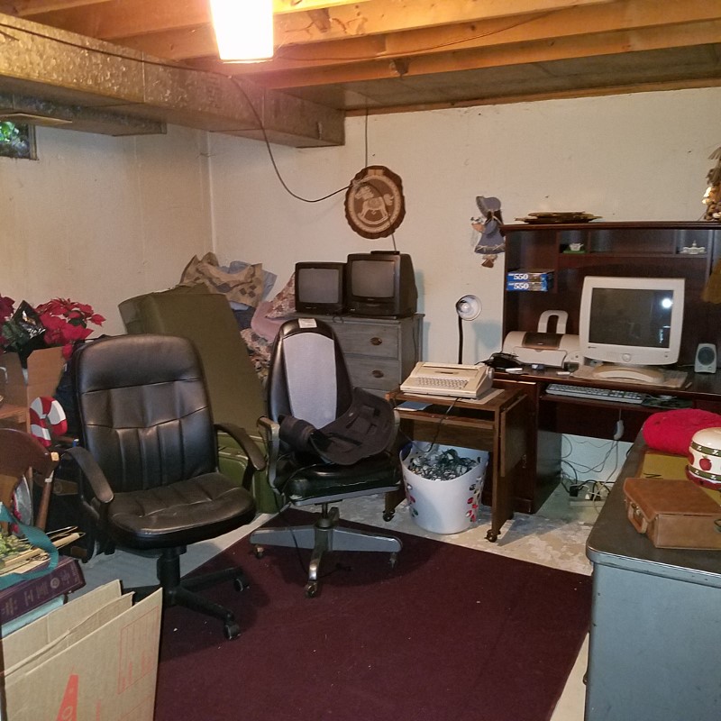 Auction Photo