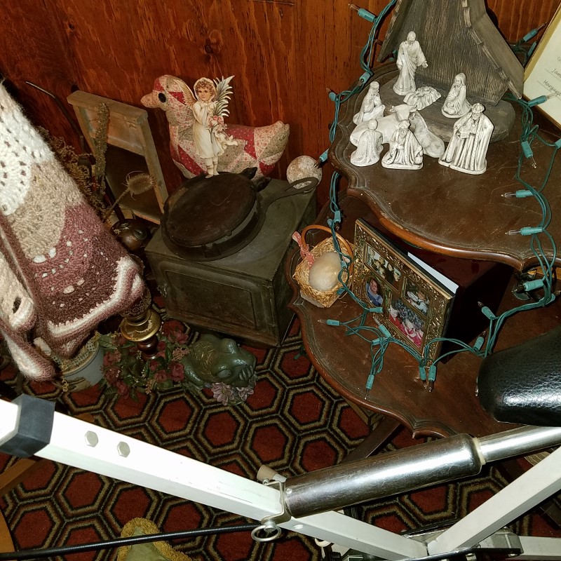 Auction Photo