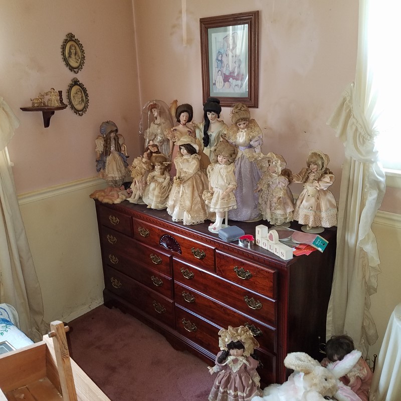 Auction Photo