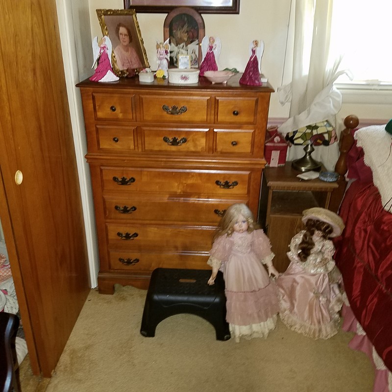 Auction Photo