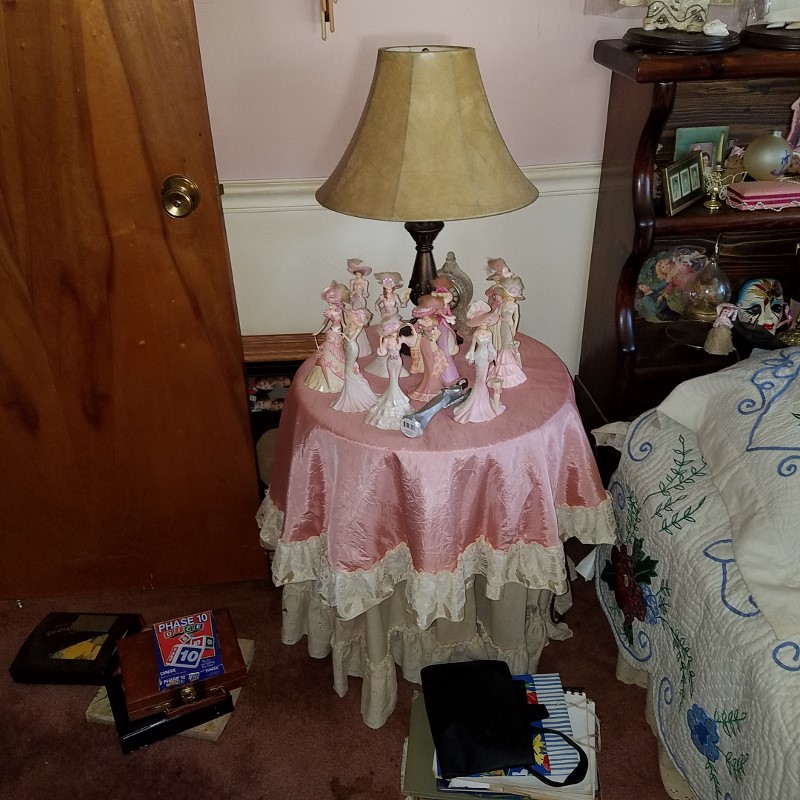 Auction Photo