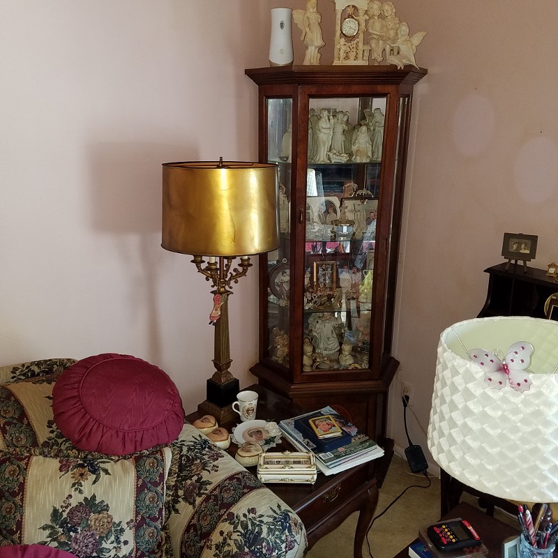 Auction Photo