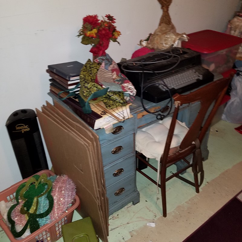 Auction Photo