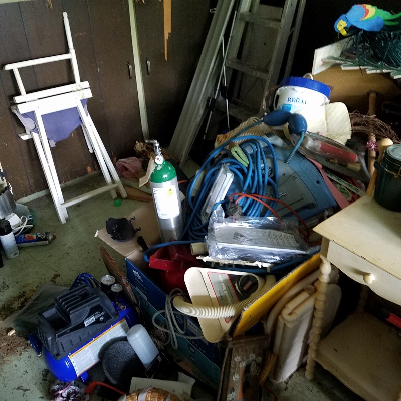 Auction Photo