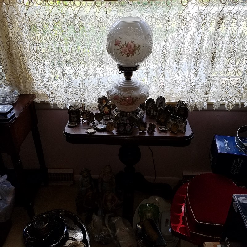 Auction Photo