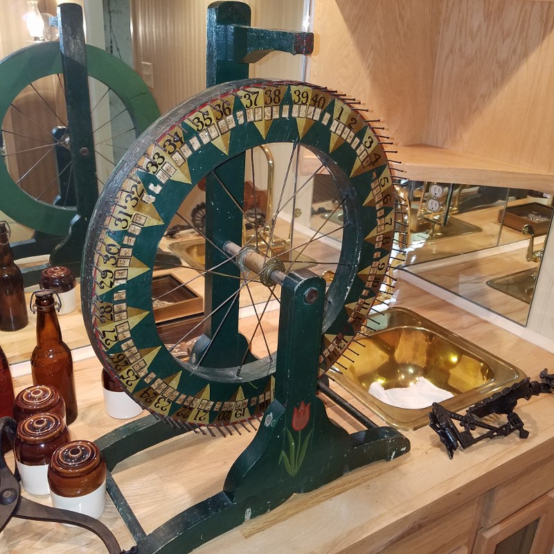 Auction Photo