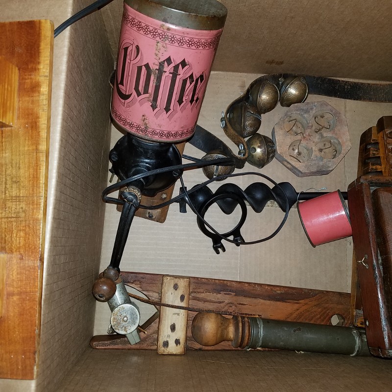 Auction Photo