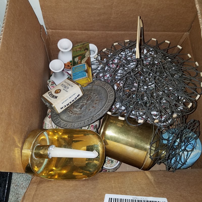 Auction Photo