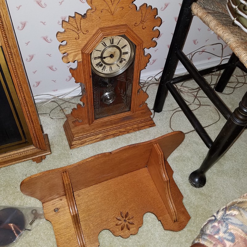 Auction Photo