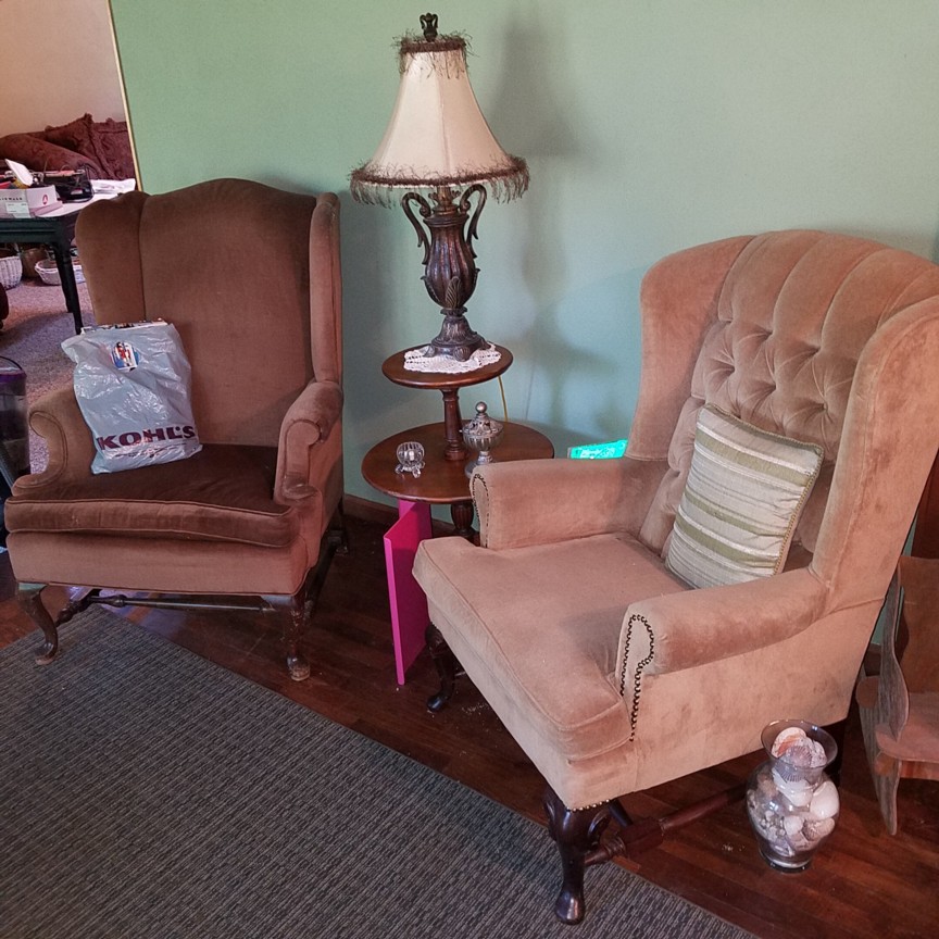Auction Photo
