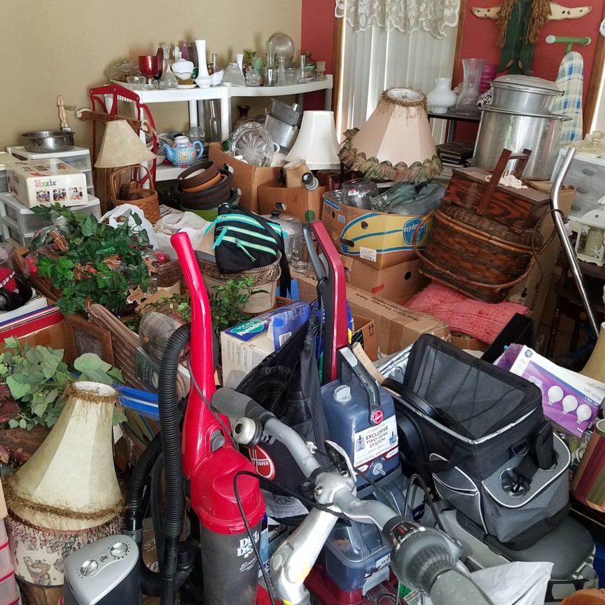 Auction Photo