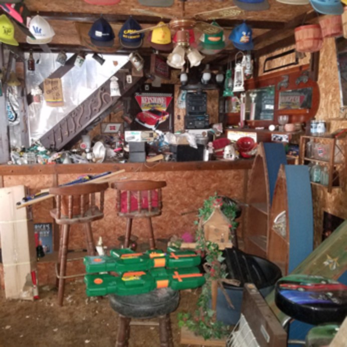 Auction Photo