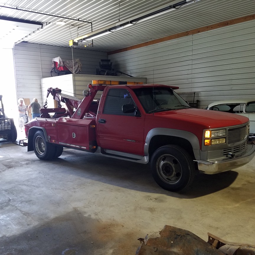 Auction Photo