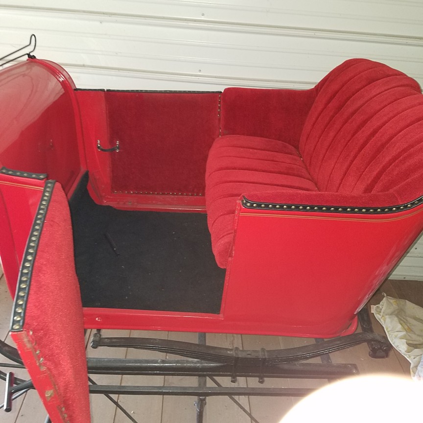 Auction Photo